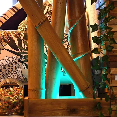 La Cahute H24,cosy,port,plage,wifi,netflix Apartamento *