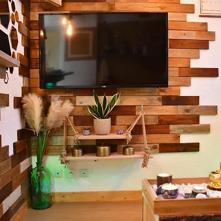 La Cahute H24,cosy,port,plage,wifi,netflix Apartamento *