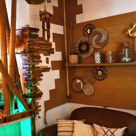 La Cahute H24,cosy,port,plage,wifi,netflix Apartamento La Seyne-sur-Mer