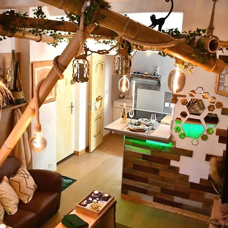 La Cahute H24,cosy,port,plage,wifi,netflix Apartment